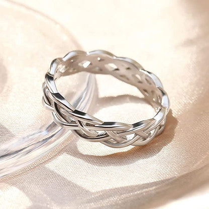 Romanttinen Sormus erityisiin hetkiin