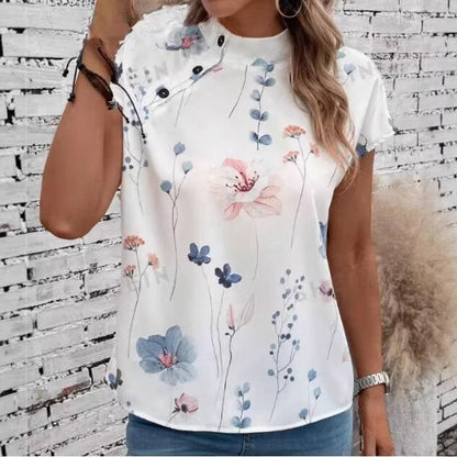 Well Tailored Blouse with a Graceful Silhouette