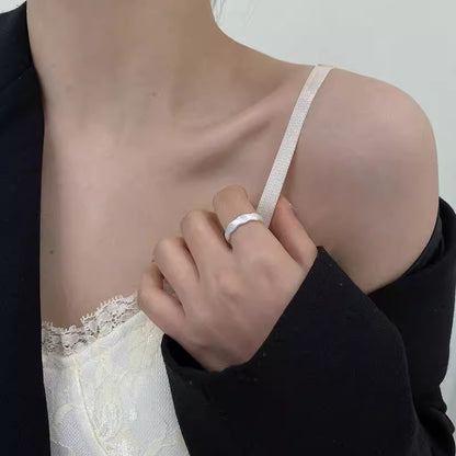 Romanttinen Sormus erityisiin hetkiin