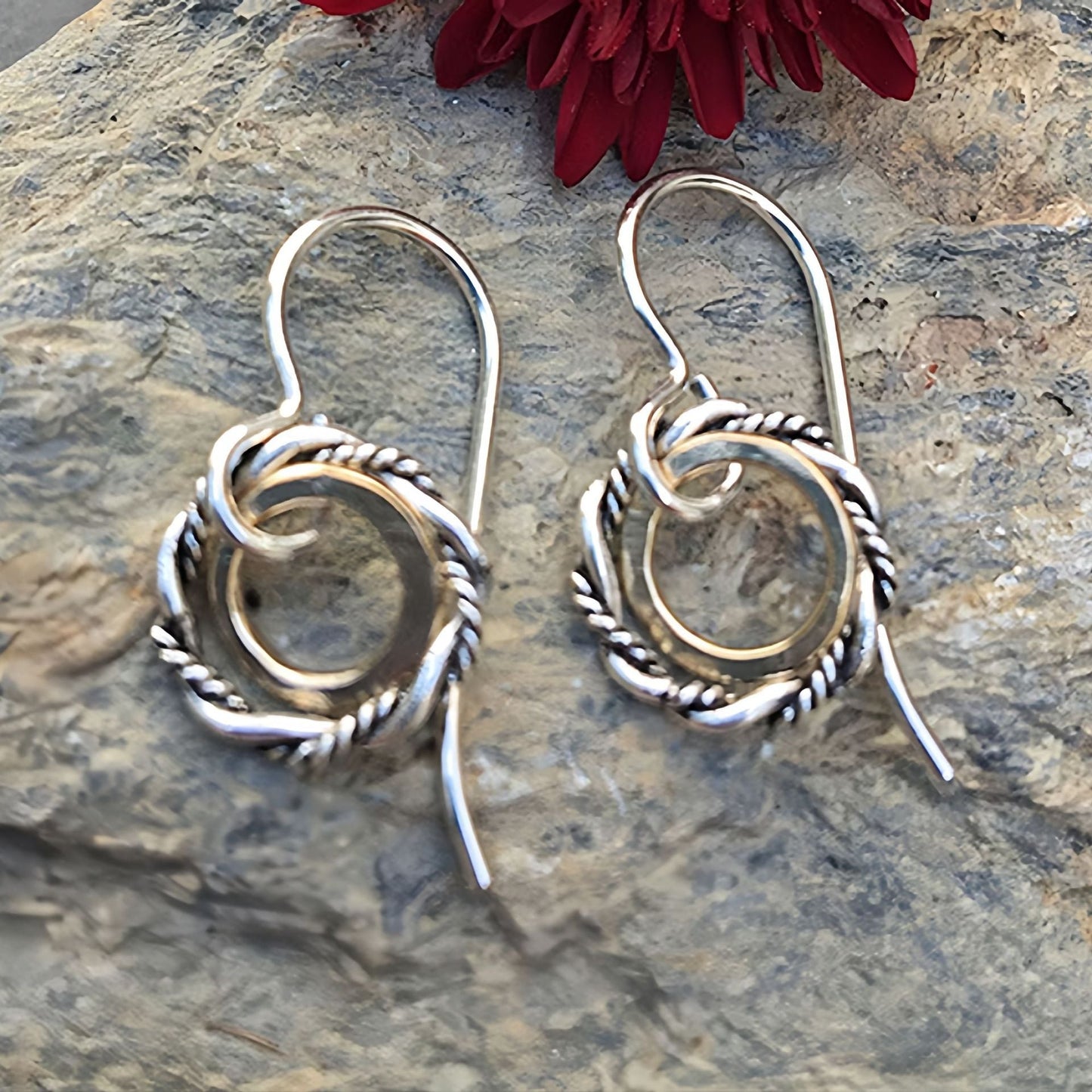 Herkkä käsityö Sormus