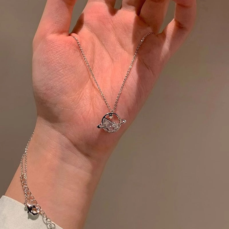 Hurmaava Kaulakoru jokaiseen tilaisuuteen