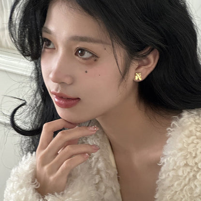 Kaunis Koru ainutlaatuisella tyylillä