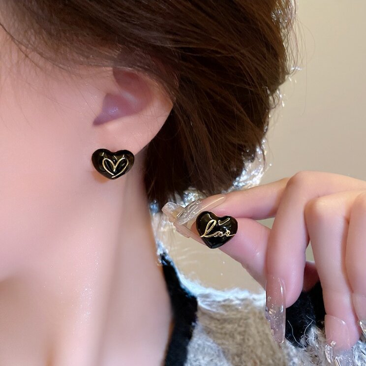 Herkkä käsityö Korvarengas