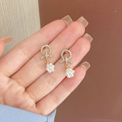 Hurmaava Hopea Korvarengas jokaiseen tilaisuuteen