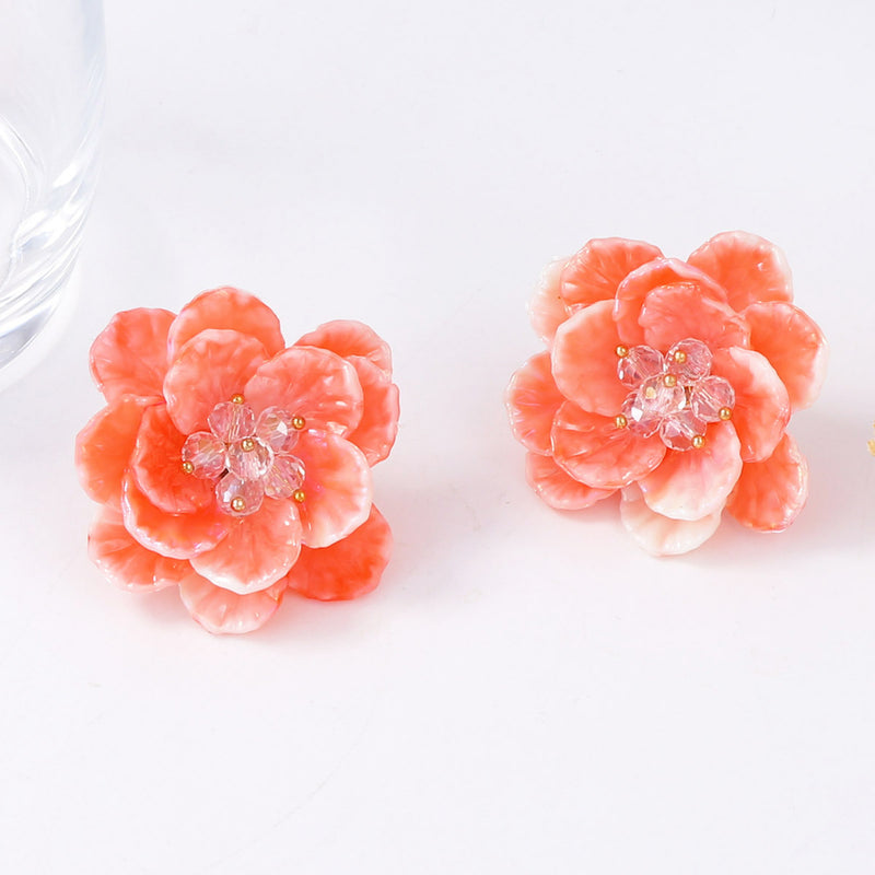 Hurmaava Koru jokaiseen tilaisuuteen