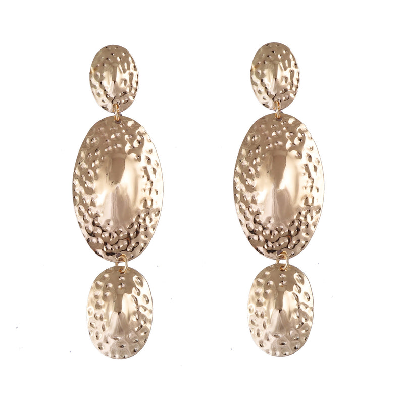 Klassinen Korvarengas ajattomalla viehätyksellä