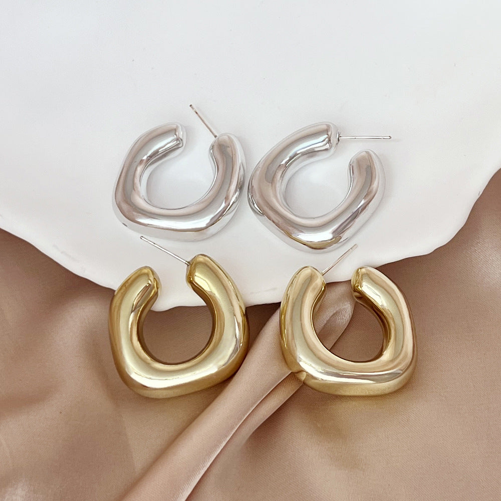 Romanttinen Korvarengas erityisiin hetkiin