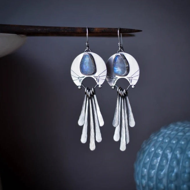 Klassinen Korvarengas ajattomalla viehätyksellä