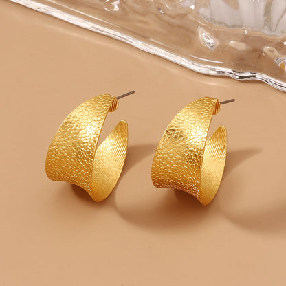 Käsintehty vintage Korvarengas