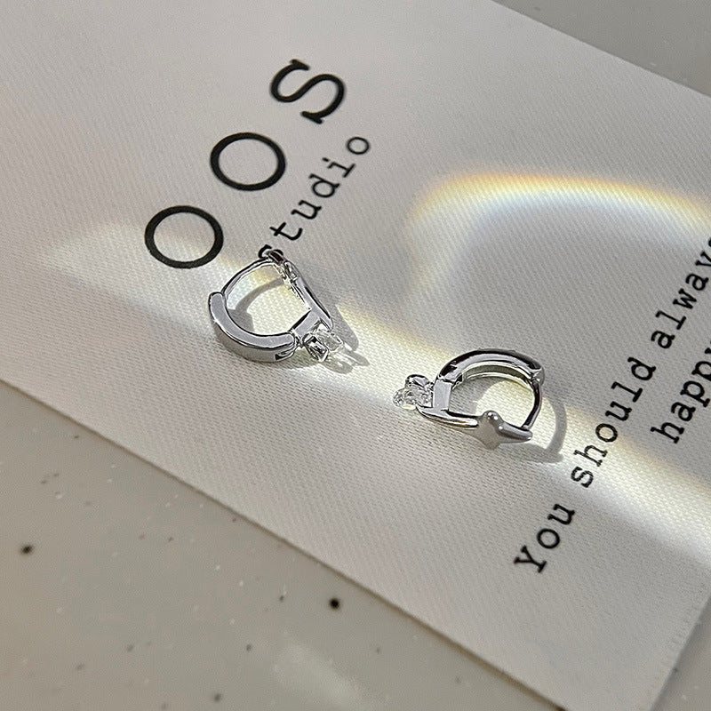 Hurmaava Korvarengas jokaiseen tilaisuuteen