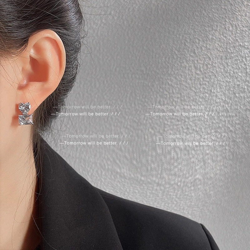 Hurmaava Korvarengas jokaiseen tilaisuuteen