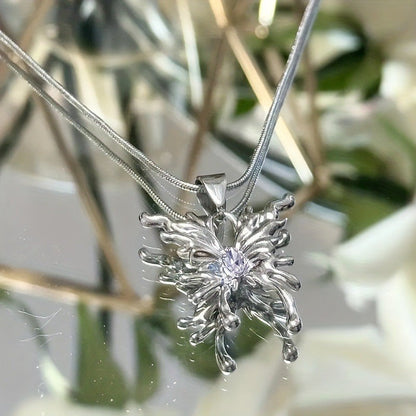 Kaunis Koru ainutlaatuisella tyylillä