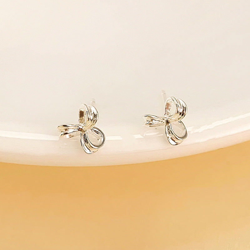 Herkkä käsityö Koru