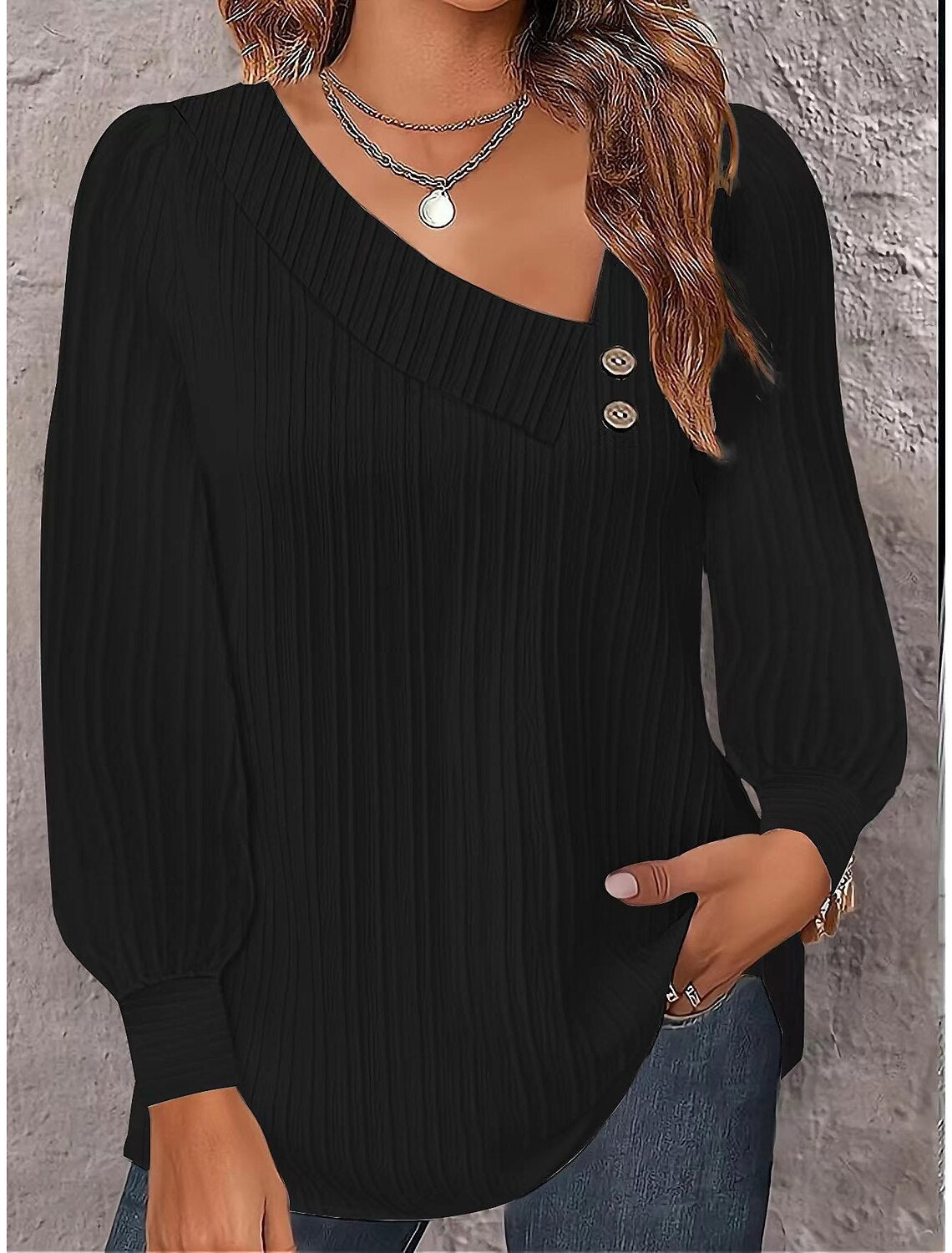 Elegantly Styled Blouse for Everyday Wear