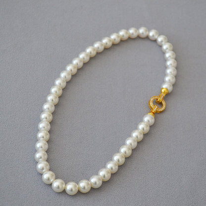 Romanttinen Helmi Kaulakoru erityisiin hetkiin