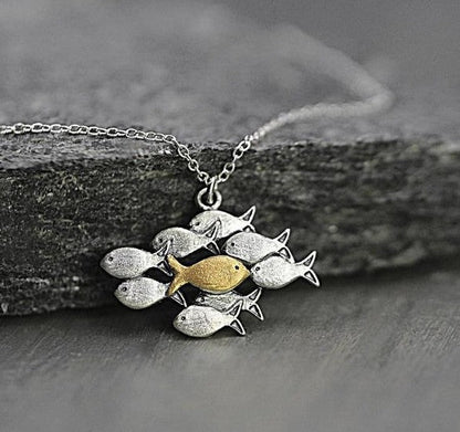 Elegantti Kulta Koru jokaiseen tilaisuuteen