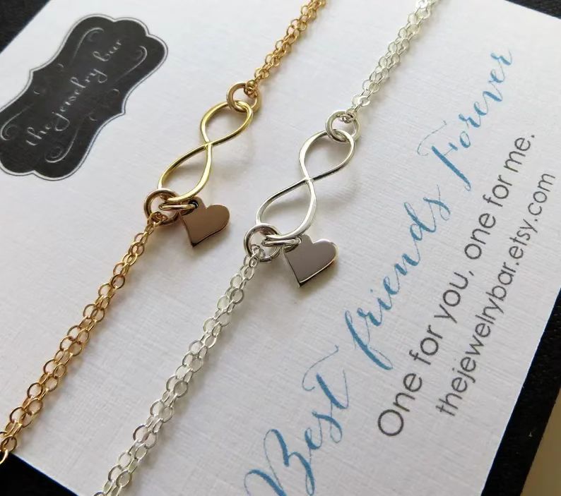 Herkkä käsityö Koru