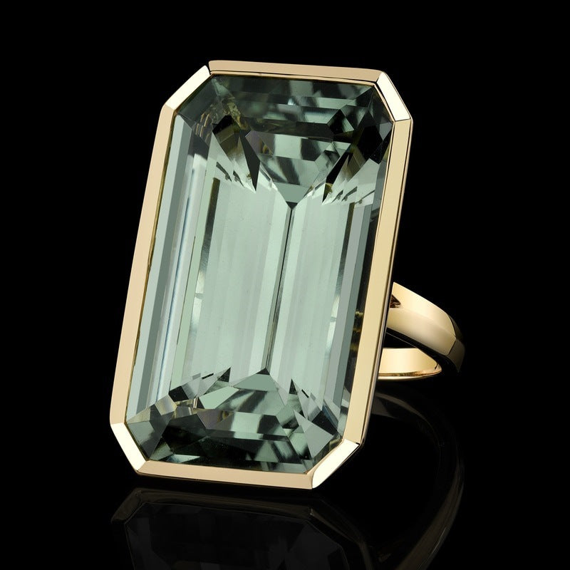 Kaunis Sormus ainutlaatuisella tyylillä