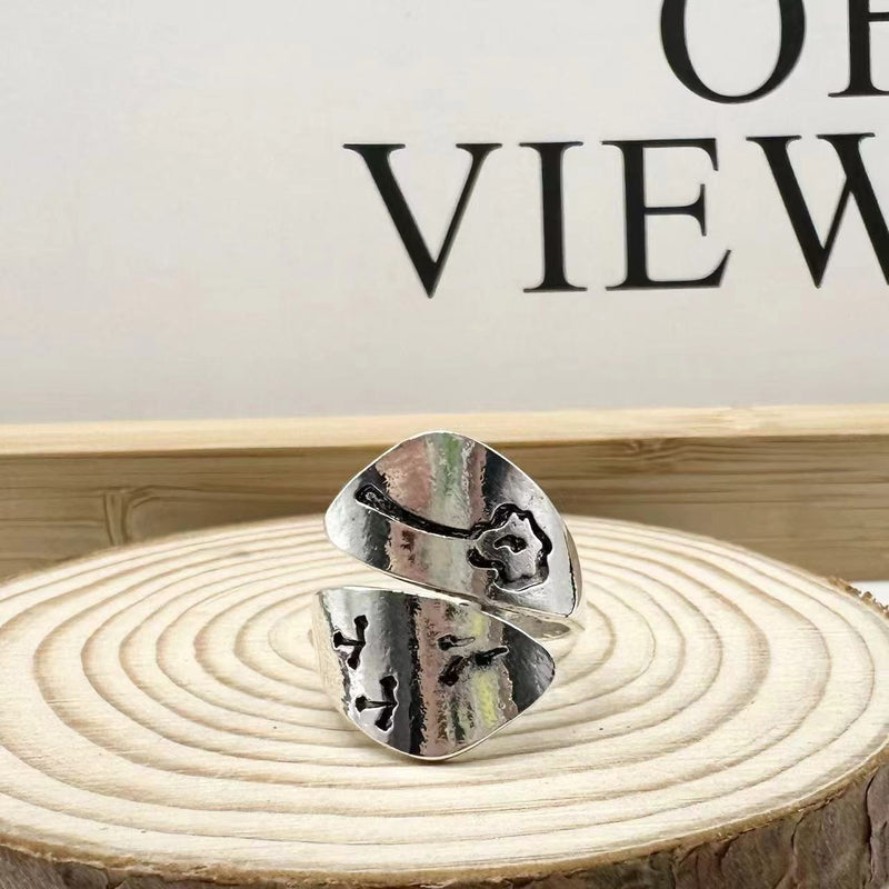 Kaunis Sormus ainutlaatuisella tyylillä