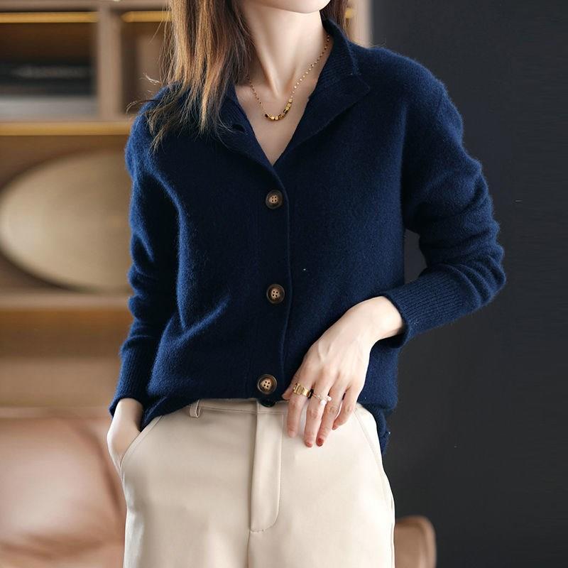 Classic Vintage Cardigan with a Flattering Fit