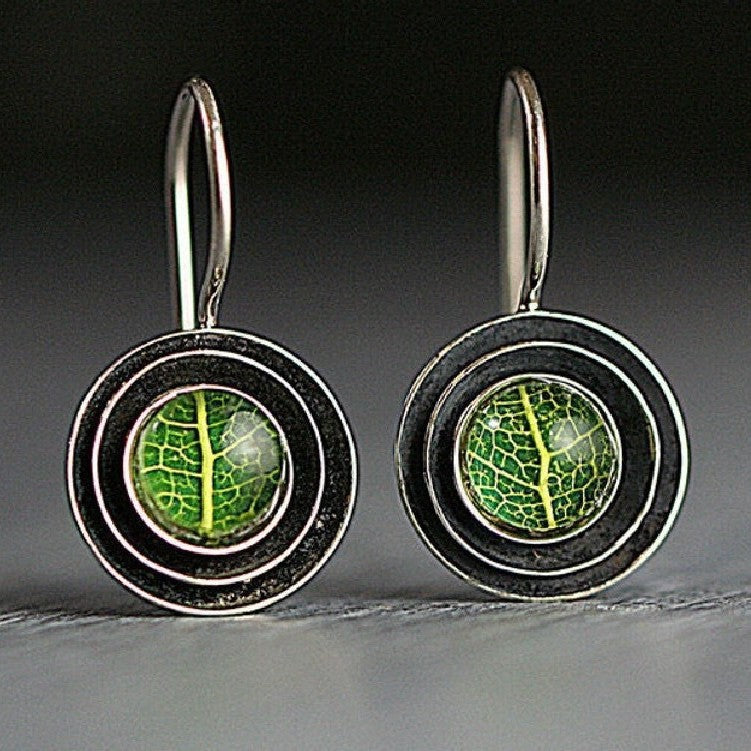 Kaunis Sormus ainutlaatuisella tyylillä