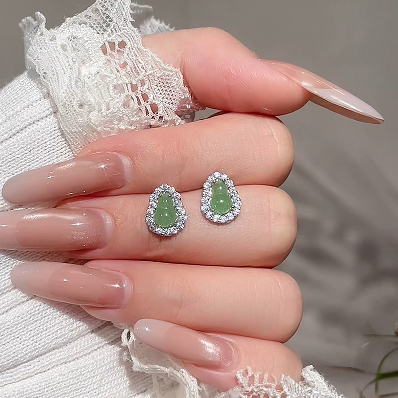 Käsintehty vintage Korvarengas