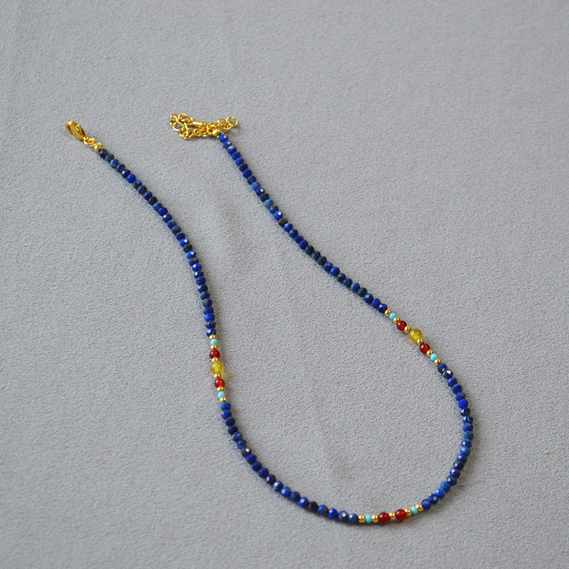 Elegantti Kaulakoru jokaiseen tilaisuuteen