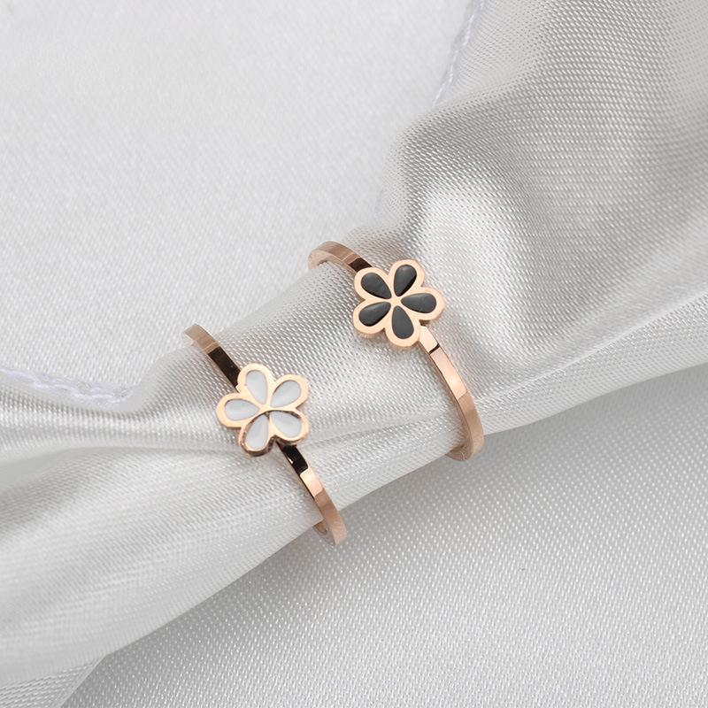 Elegantti Koru jokaiseen tilaisuuteen