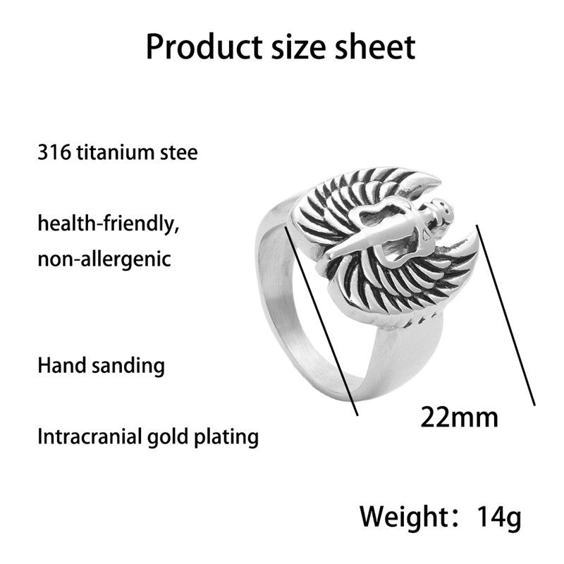 Klassinen Sormus ajattomalla viehätyksellä