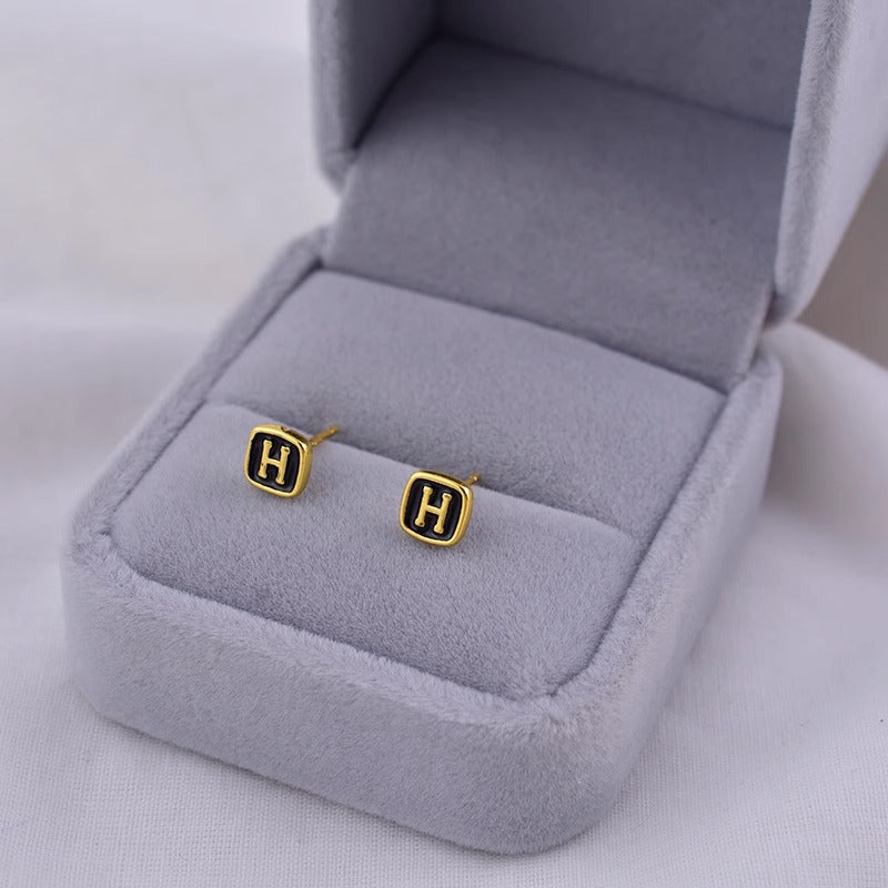 Elegantti Korvarengas jokaiseen tilaisuuteen