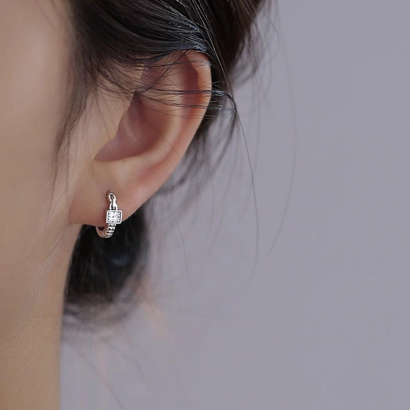 Romanttinen Korvarengas erityisiin hetkiin