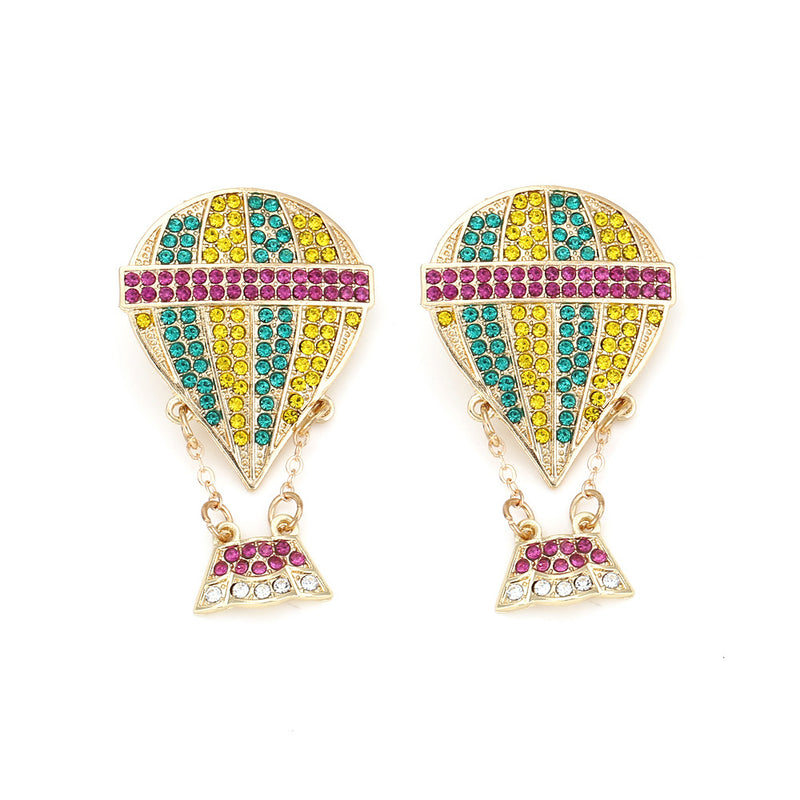 Elegantti Korvarengas jokaiseen tilaisuuteen