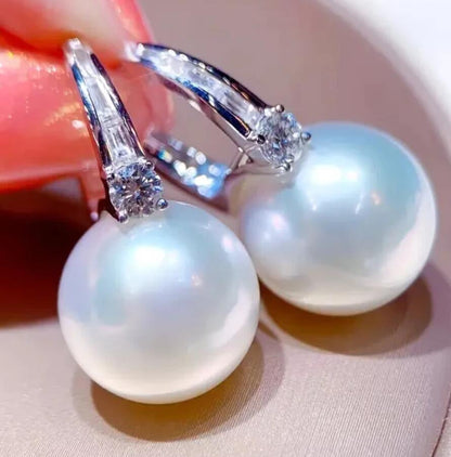 Romanttinen Kulta Sormus erityisiin hetkiin