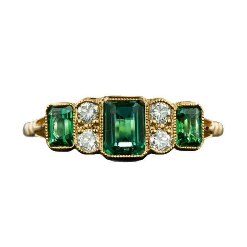 Upea Sormus päivittäiseen käyttöön