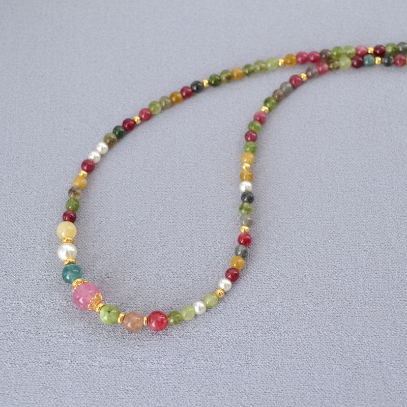 Hurmaava Kaulakoru jokaiseen tilaisuuteen