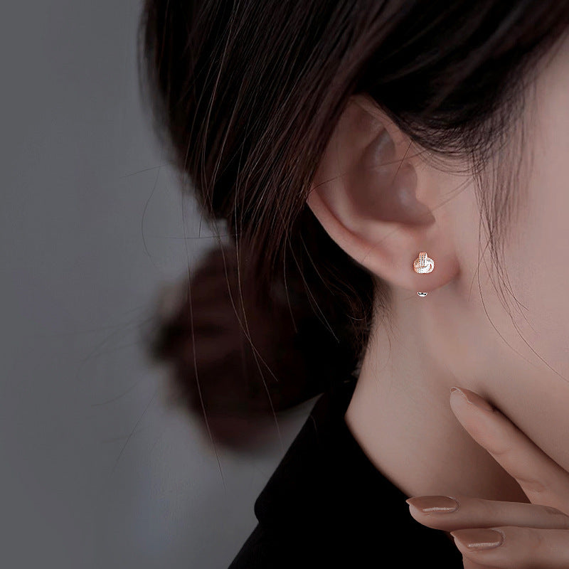 Kaunis Koru ainutlaatuisella tyylillä