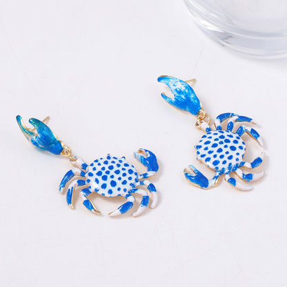 Kaunis Korvarengas ainutlaatuisella tyylillä