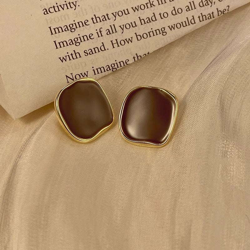 Romanttinen Korvarengas erityisiin hetkiin