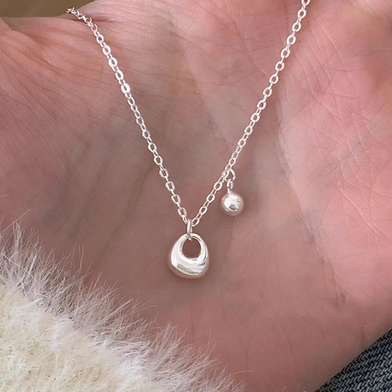 Herkkä käsityö Kaulakoru