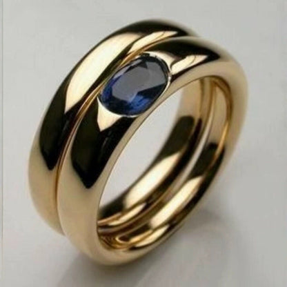 Romanttinen Kulta Sormus erityisiin hetkiin