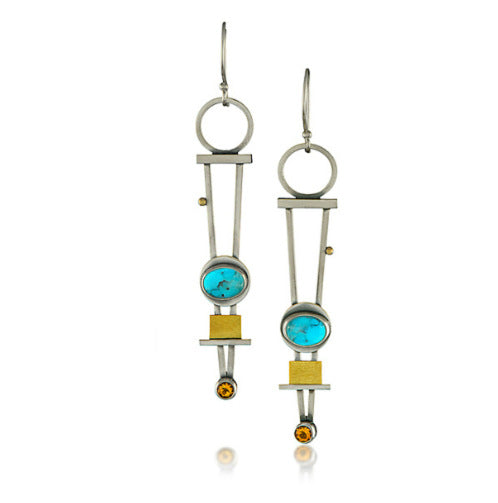 Klassinen Sormus ajattomalla viehätyksellä