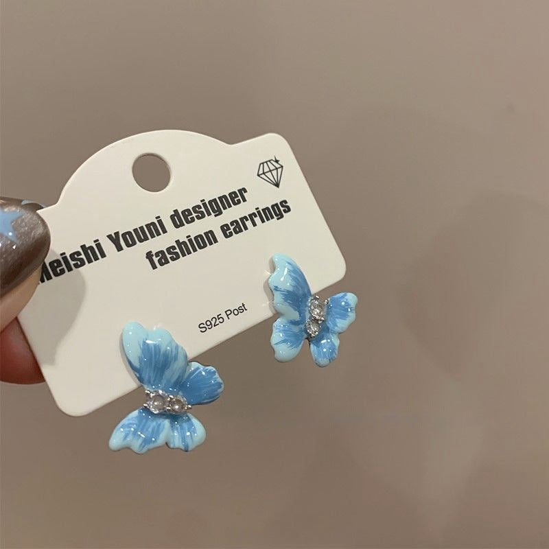 Hurmaava Korvarengas jokaiseen tilaisuuteen