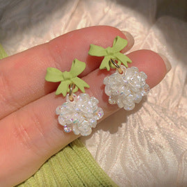 Romanttinen Korvarengas erityisiin hetkiin