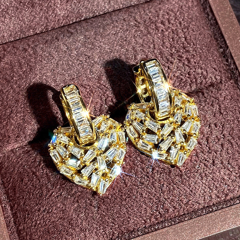 Käsintehty vintage Korvarengas