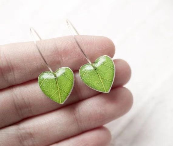 Klassinen Korvarengas ajattomalla viehätyksellä