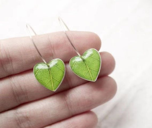 Klassinen Korvarengas ajattomalla viehätyksellä