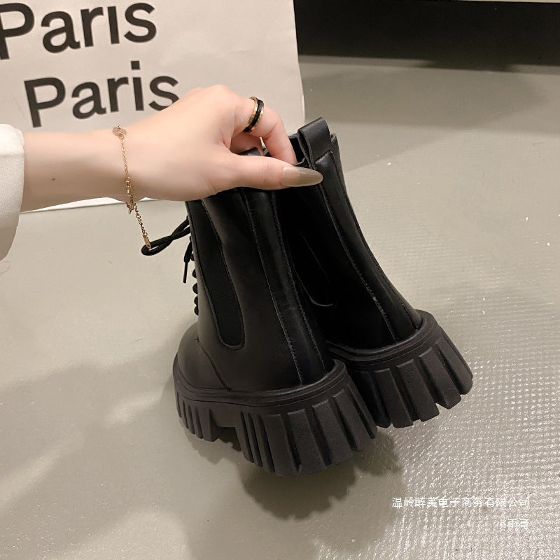 Tyylikkäät Ortopediset Saappaat Ainutlaatuisella Muotoilulla