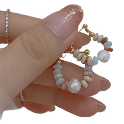 Klassinen Sormus ajattomalla viehätyksellä