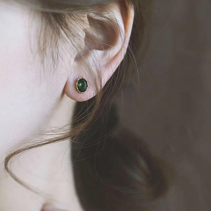 Klassinen Korvarengas ajattomalla viehätyksellä