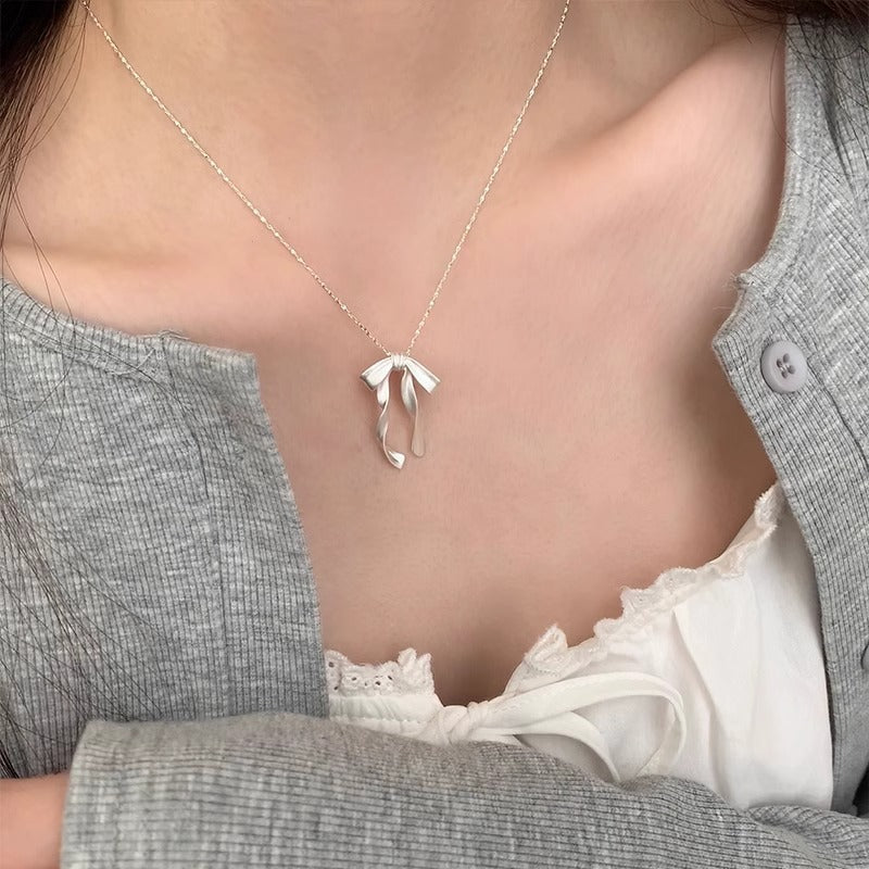 Elegantti Koru jokaiseen tilaisuuteen